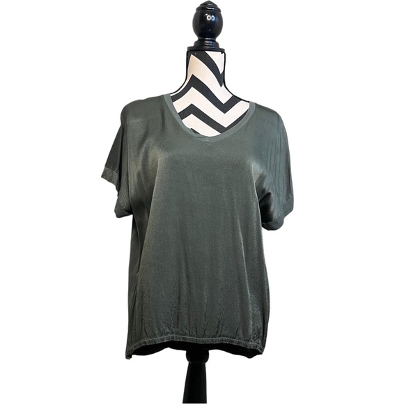 Made In Italy Satin SZ S/M Blouse - Picture 1 of 11